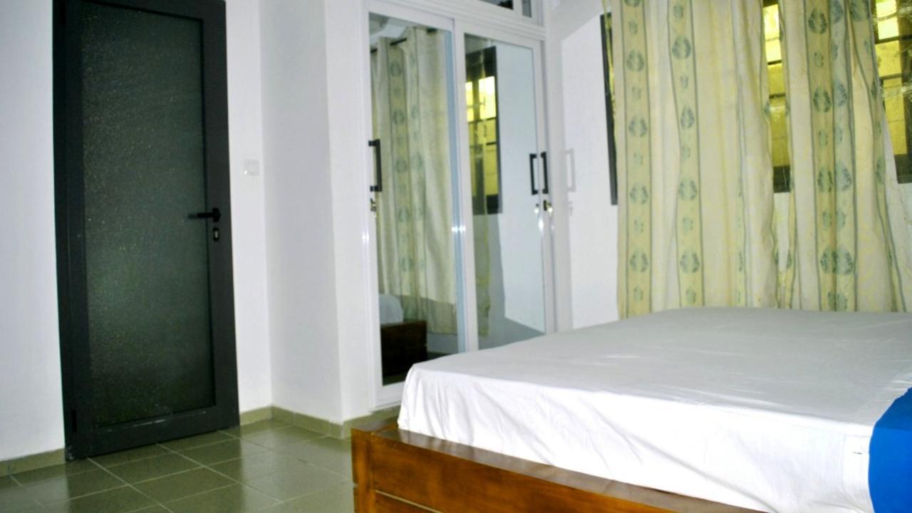 Villa Beach Avepozo Lomé Exterior foto